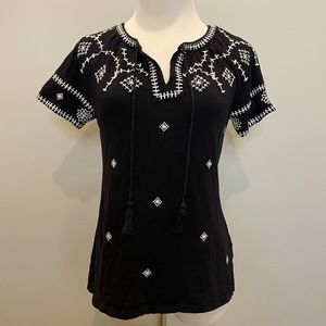 Talbots black cotton shirt with white embroidery and tassels XSP